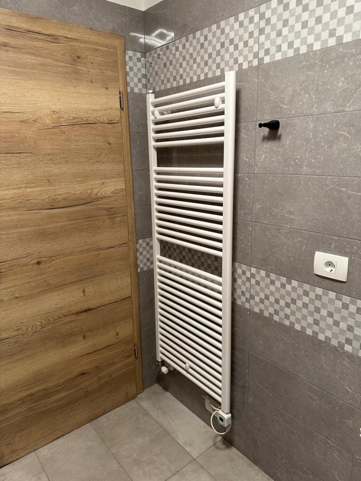 Apartma Anze Samec Dobravlje Luaran gambar