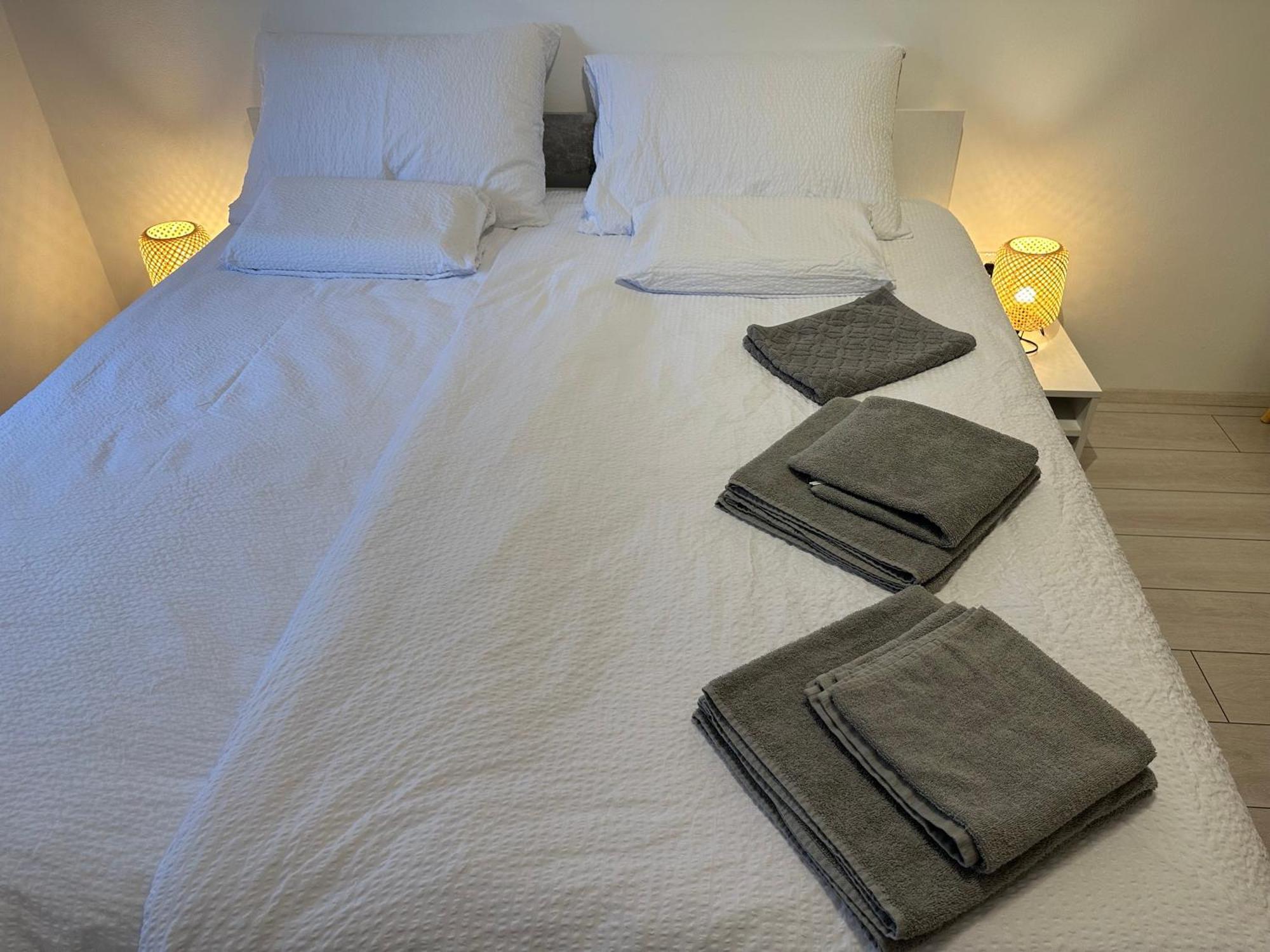 Apartma Anze Samec Dobravlje Luaran gambar
